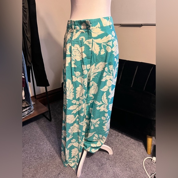Floral Teal and Cream Trousers - Picture 1 of 6